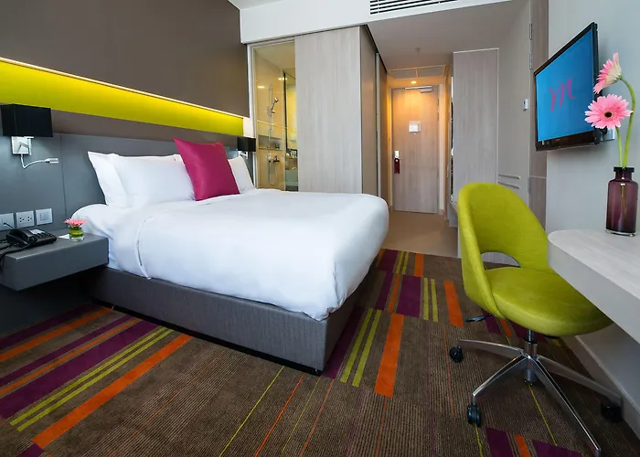 Mercure Siam Hotel 4*