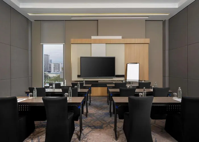 Hotel Mercure Siam 4*