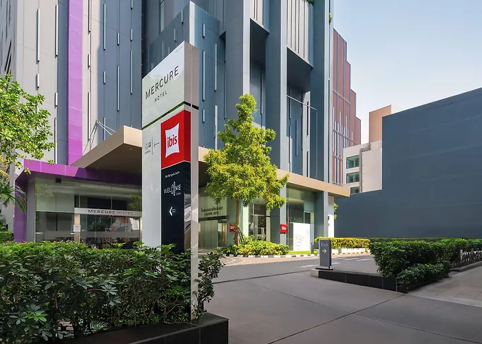 Mercure Siam Hotel 4*