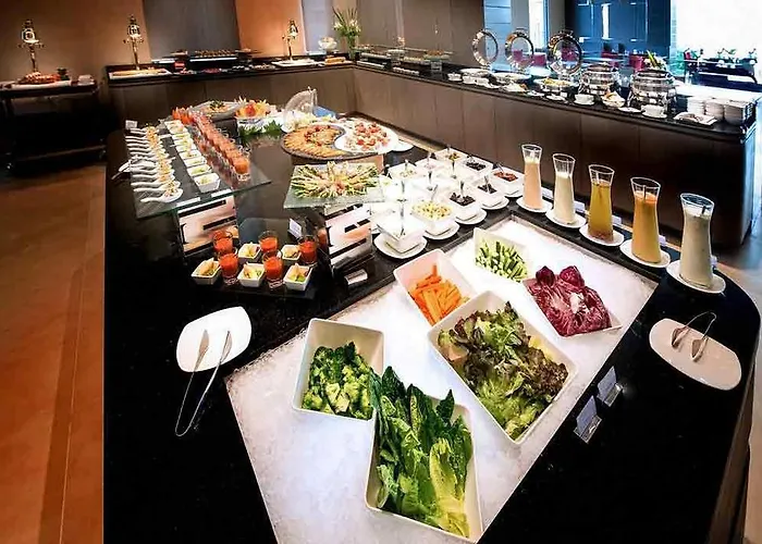 Mercure Siam Hotel 4*